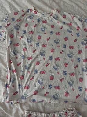 Djerf Avenue Inspired Women’s Berry Print Pajamas